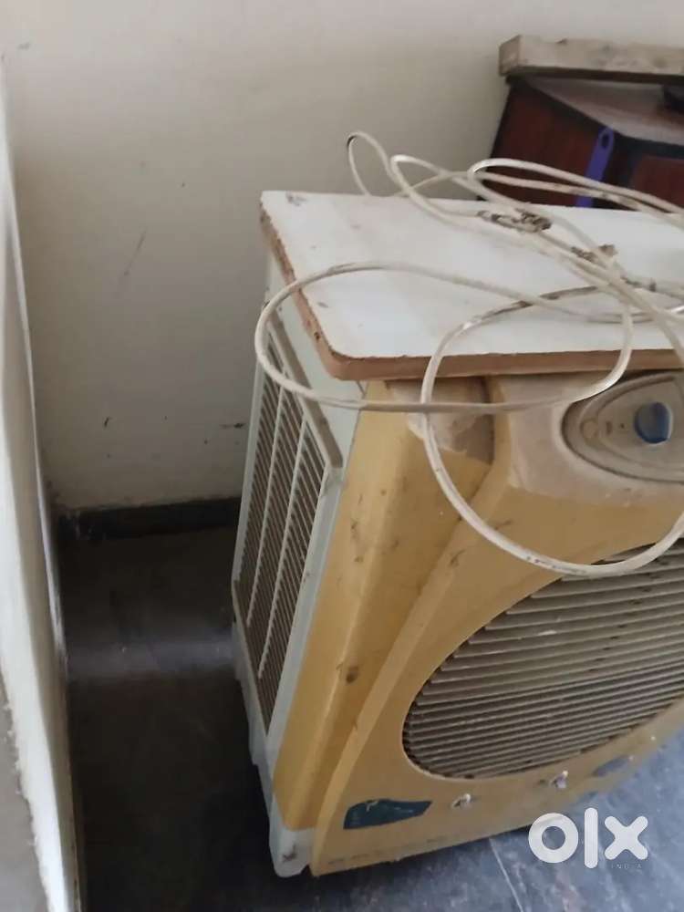 Bajaj air cooler