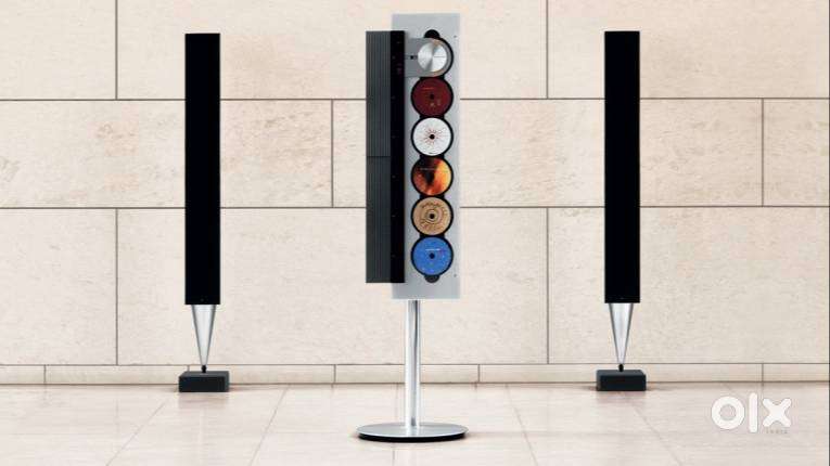 Bang & Olufsen Beosound 9000 CD changer with stand