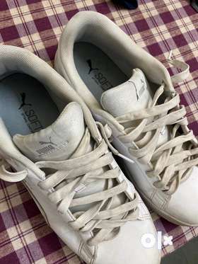 Well cleaned,Comfortable and easily one time cleanable shoes.With proper brand name and tagline on t...