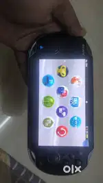 PS Vita PCH-1100