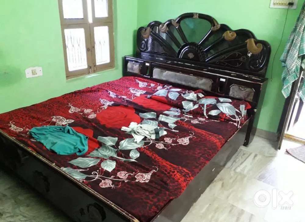 Double bed