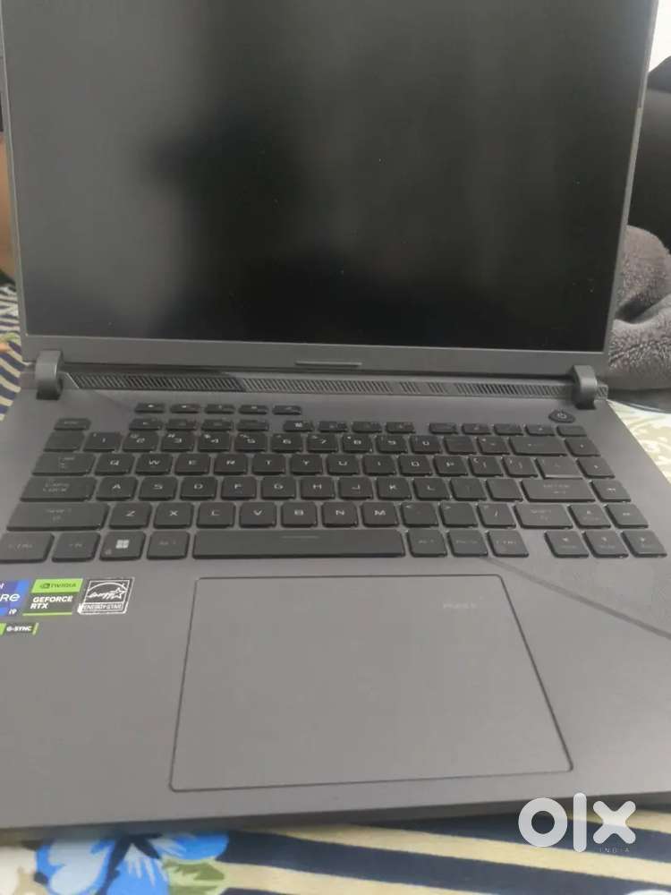 Asus laptop i9