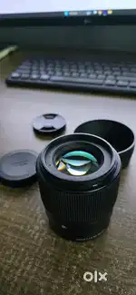 Sigma 30mm f/1.4 DC DN (Sony E-mount)