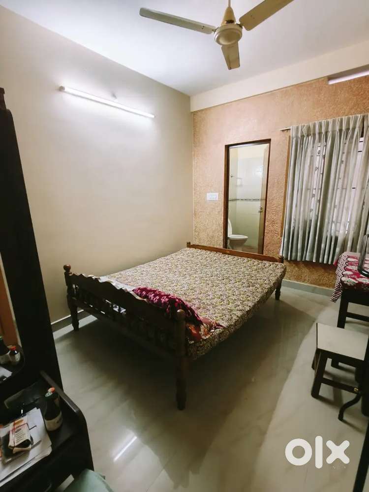 Furnished house 3 bhk for rent tripunithura family or Bachelors