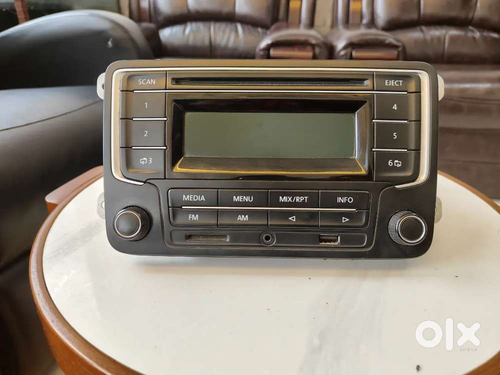 Vw Polo stereo system of new shape