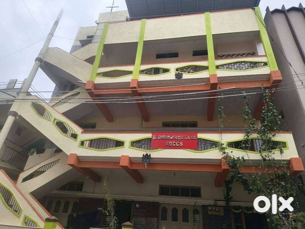 1st floor -1 BHK Near Bus Stand & Railway Station – Prime Location!
