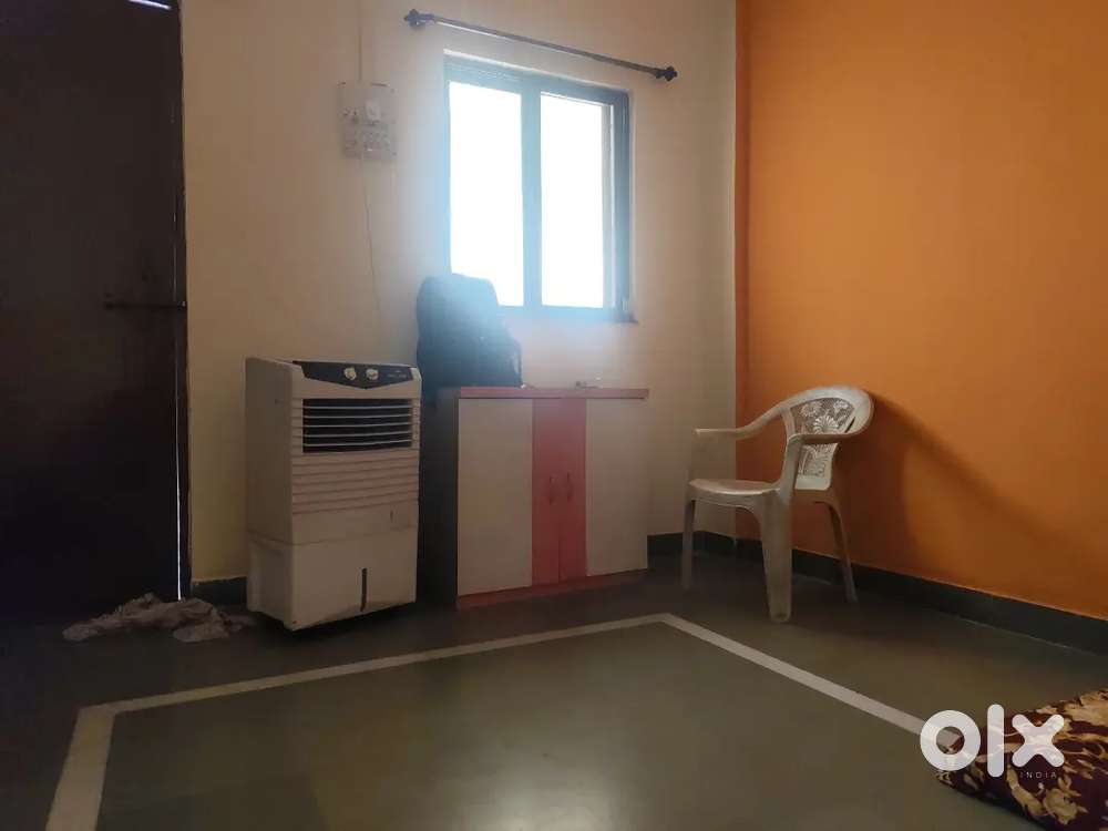 Urgent require  roomate