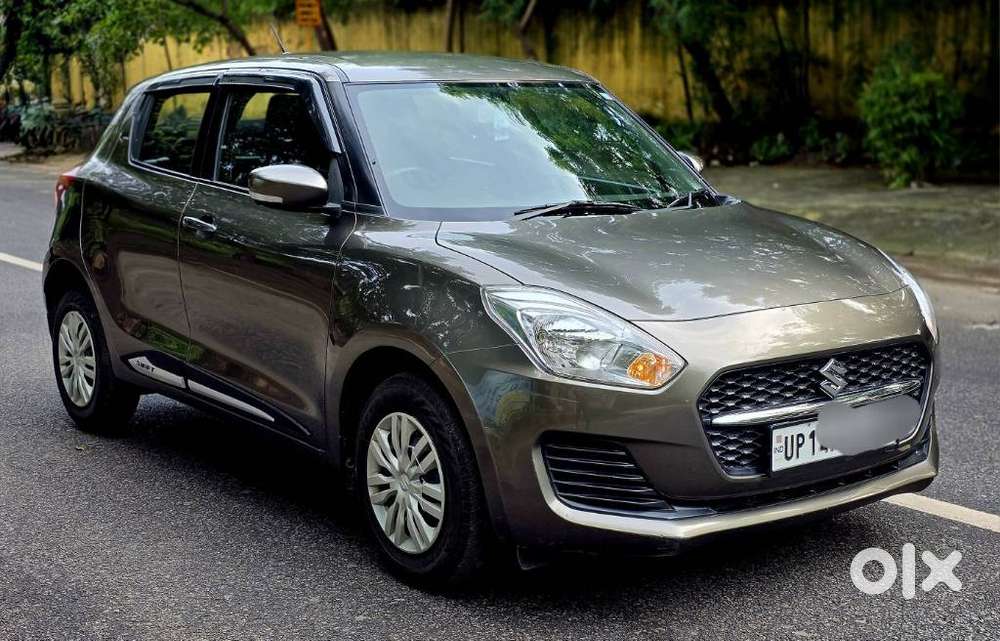 Maruti Suzuki Swift VXi + Manual, 2022, Petrol