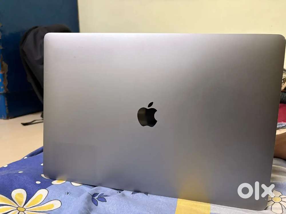 Macbook pro A2141