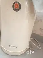 Hot water Geyser