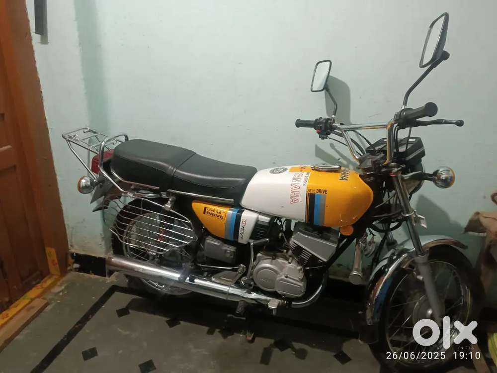Yamaha rx135 5 speed Not for sale exchange with rxz 5speed