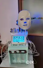 Hydra Facial machine