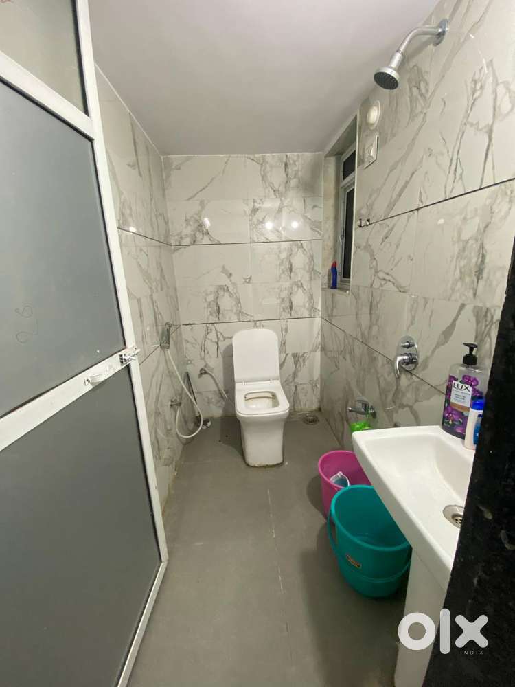 1bhk on rent for Bachelors/Family