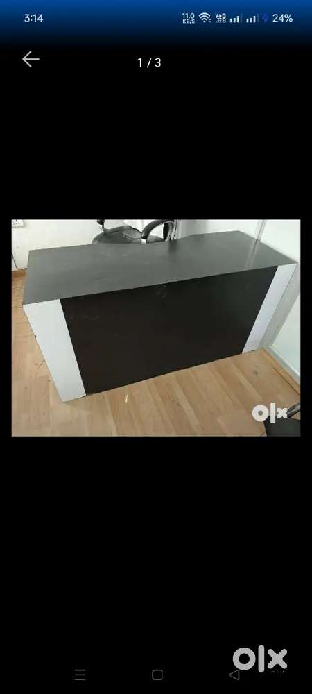 New Office Table With Drawer