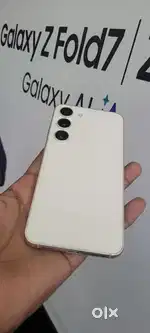 Samsung galaxy S23 8/256