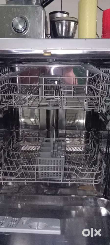 Dish washer model (kafe)