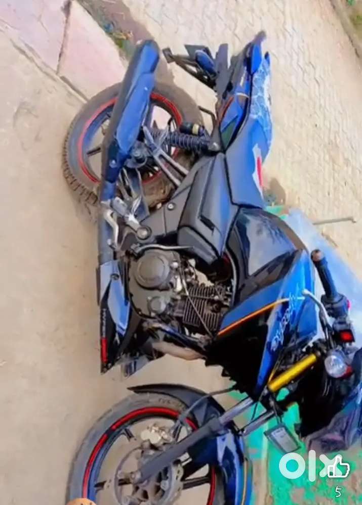 Apache rtr 160 2v