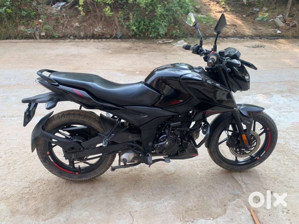 Bajaj pulsar N150