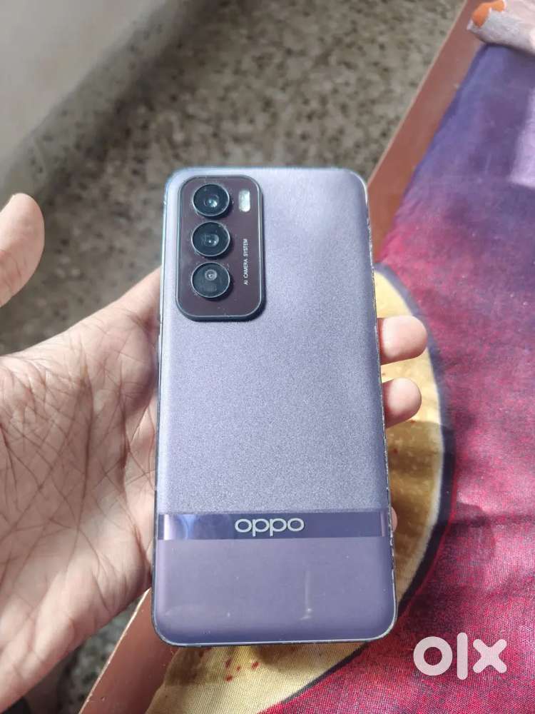 OPPO RENO 12 PRO 5G 12GB RAM 256GB INTERNAL AVAILABLE FOR SALE