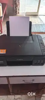 Canon 2012 4 months old 8 Months warranty