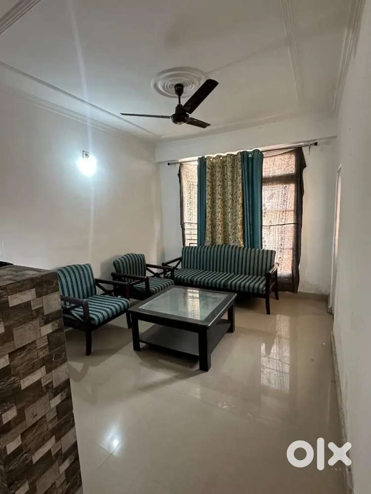 3 BHK FLAT GREATER KAILASH