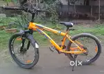 A Phone holder , disc brake, 21 gear
