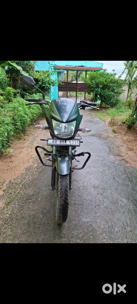 Honda CB Shine for only ₹38999