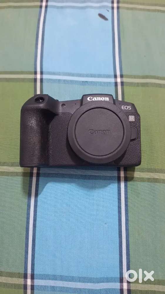 CANON EOS RP + 2 LENS