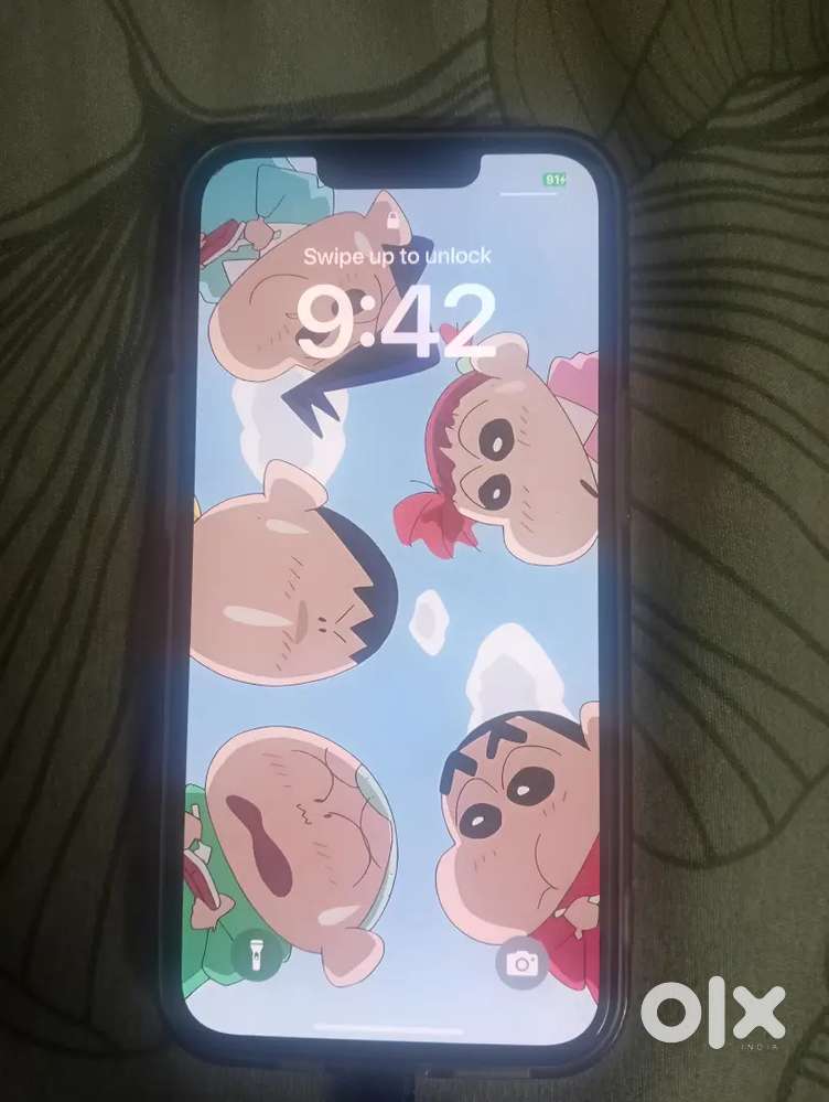 iPhone 13 128 GB with 100% battery health