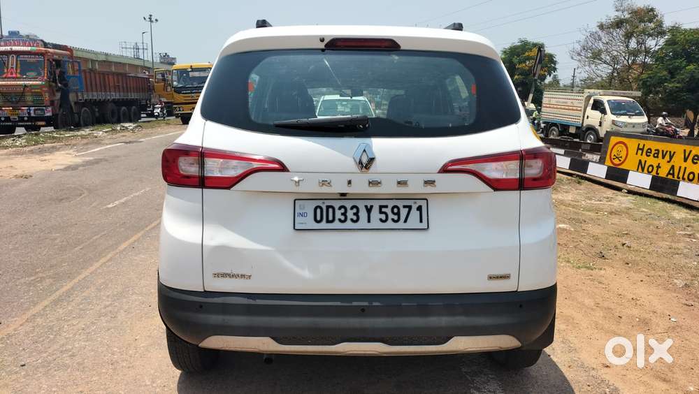 Renault Triber RXZ, 2019, Petrol