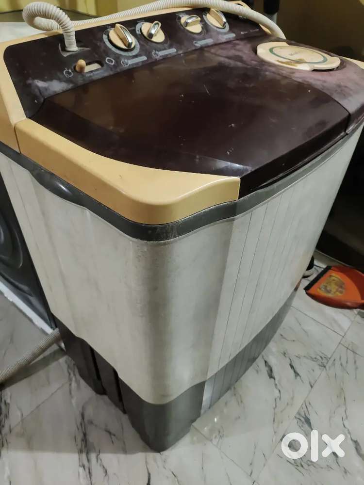 LG washing machine Semi Autimatic