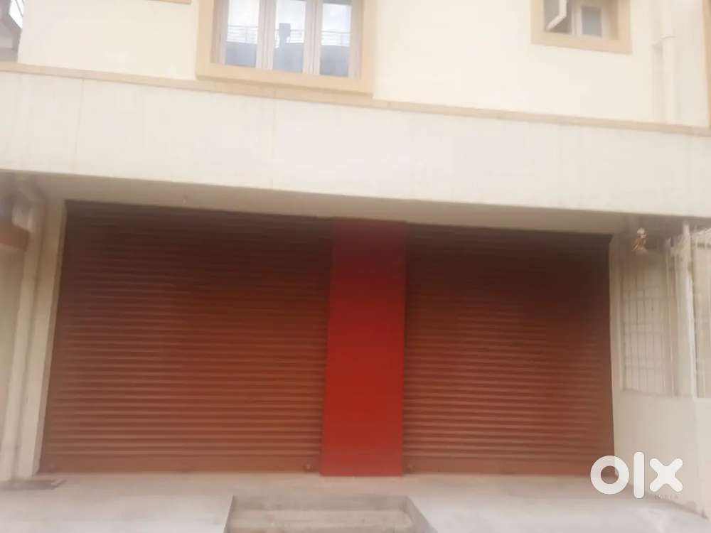 Shop and office space