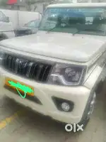 Bolero B6 O selling in emergency