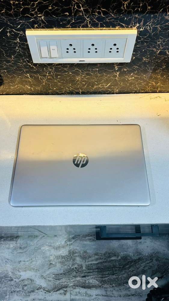 HP LAPTOP RYZEN5 (MINT CONDITION)