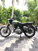 Royal Enfield Classic 350 BS4 (25000 Kms)