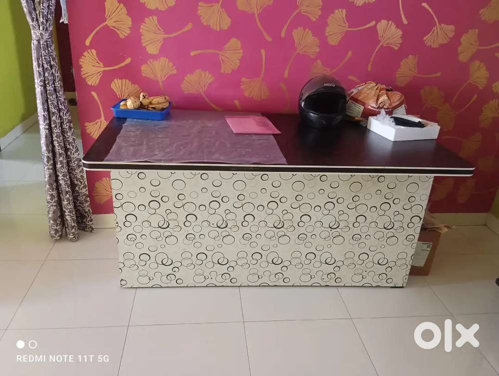 Big size Table