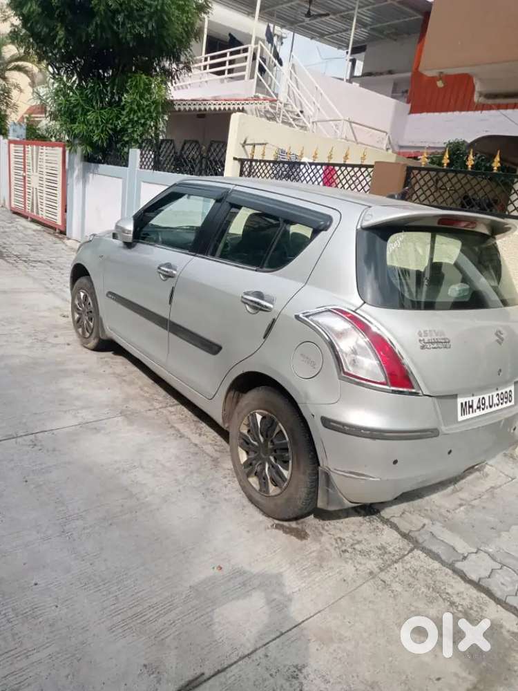Maruti Suzuki Swift 2015