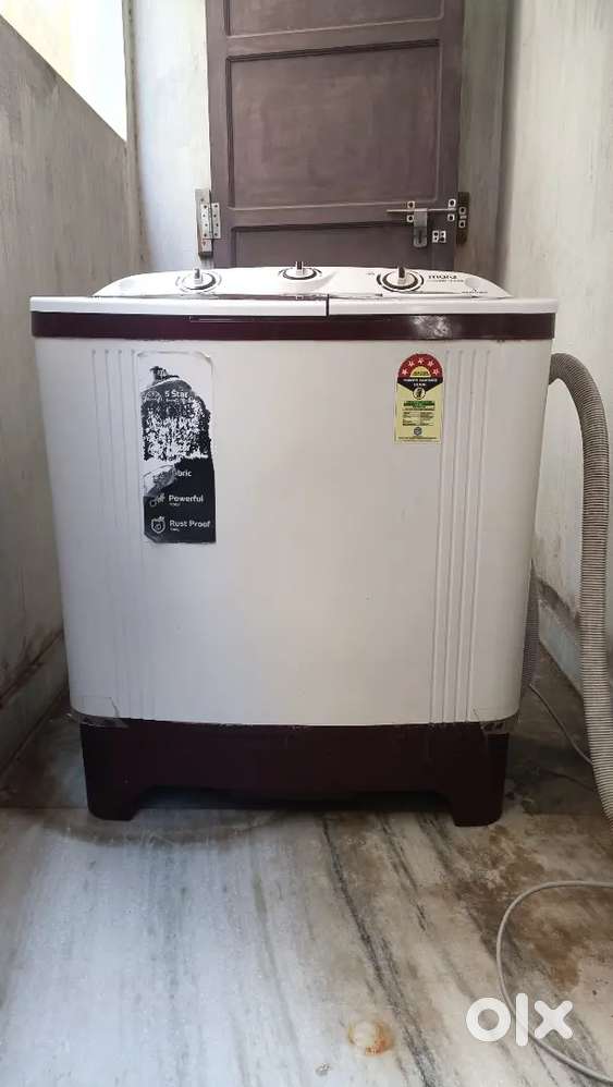 1 year old  MARQ washing machine good condition