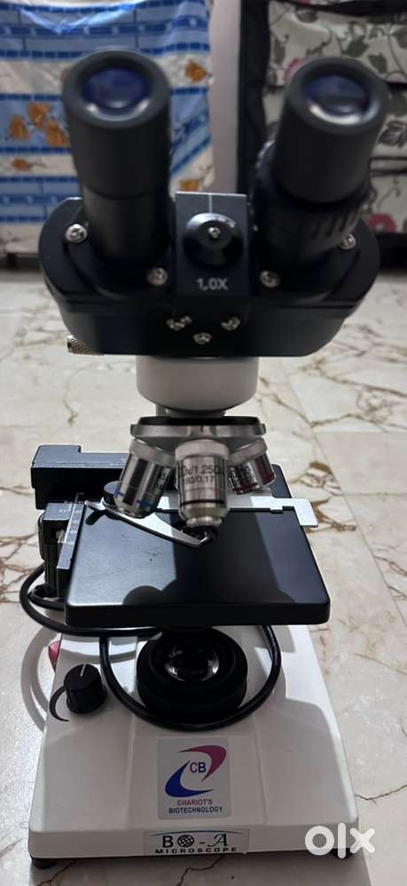 CB Technology Microscope