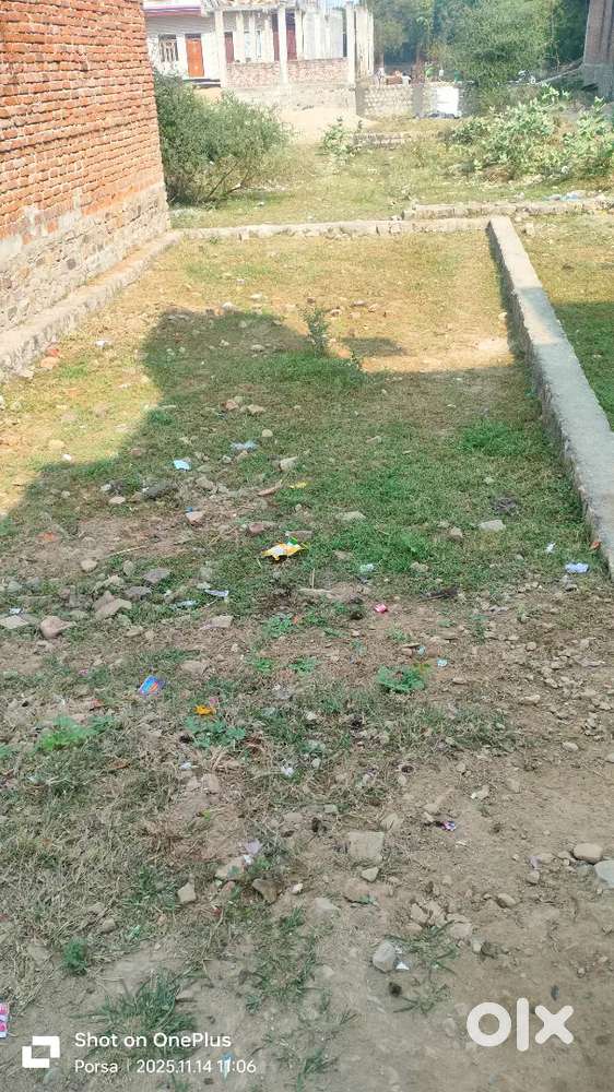 Sarkari awas k peeche jotayee road porsa