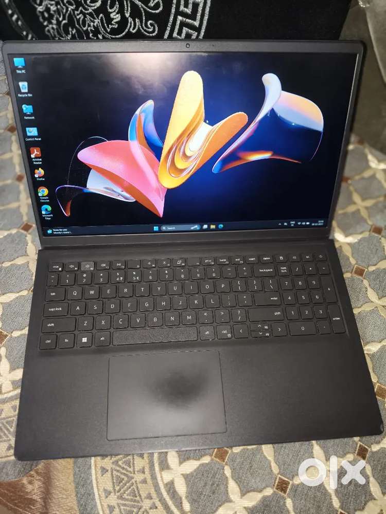 Dell Inspiron i3 11th gen (8gb RAM+256SSD)