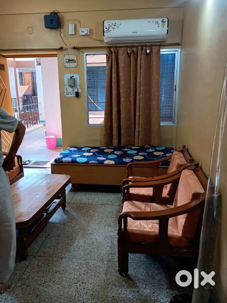 2 bhk flat for sell in sonari satapdhi 55 lac