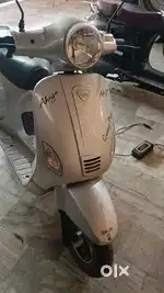Zelio electric scooter