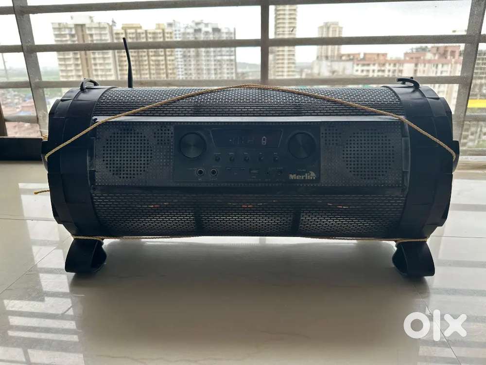 Merlin Bluetooth Speaker