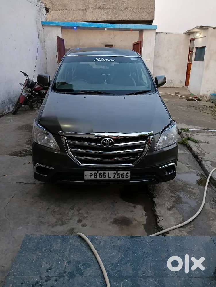 Toyota Innova 2010 Diesel 350000 Km Driven life extend 3031 insure ok