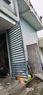 Urgently sell house