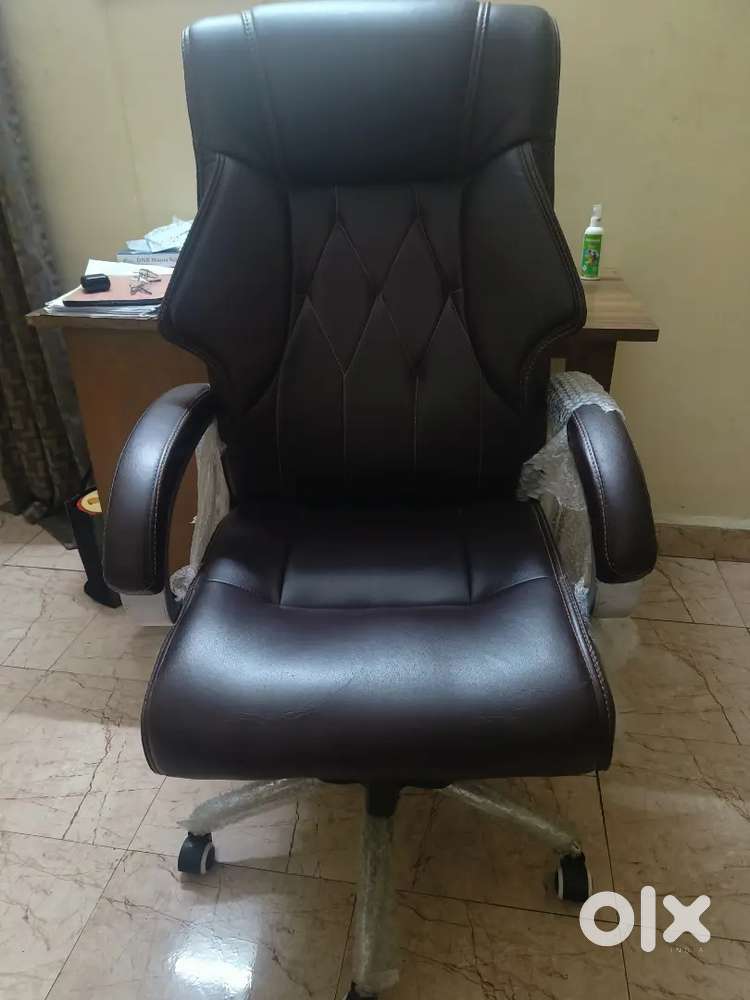 Executive Chair
