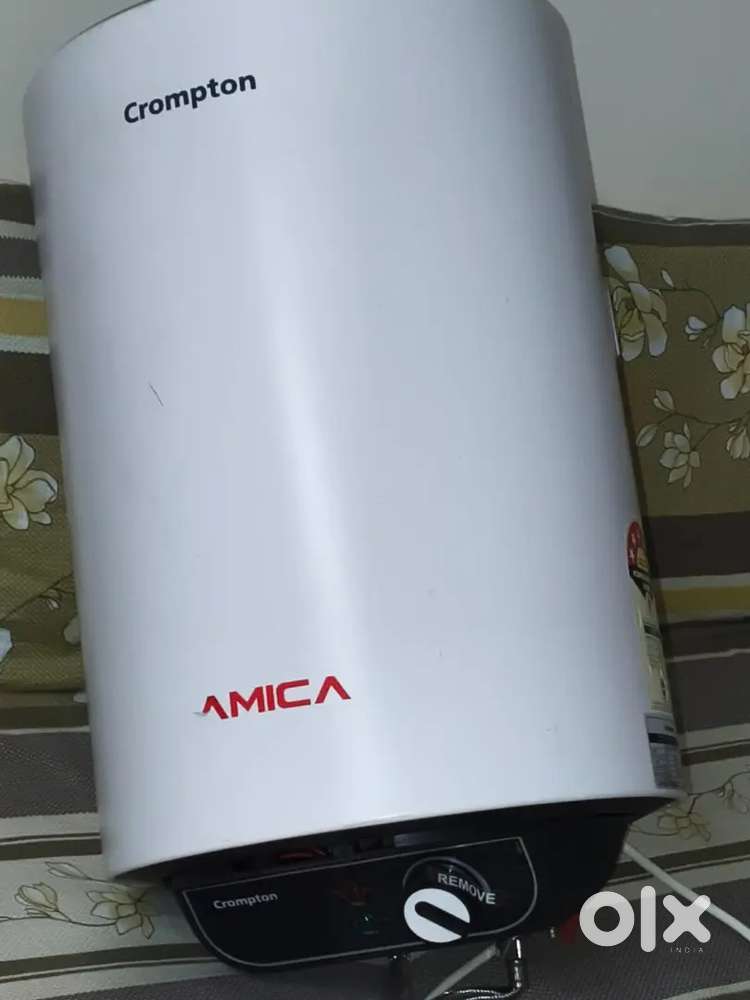 Crompton geyser 25ltrs storage