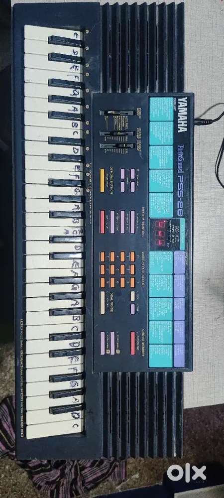 Yamaha Musical Keyboard