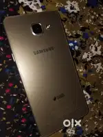 Good & neet condition sumsung a5